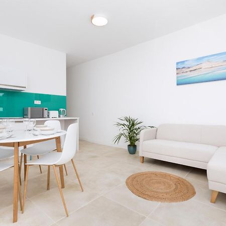 Flor De Hibisco Deluxe Apartments Pájara Eksteriør billede