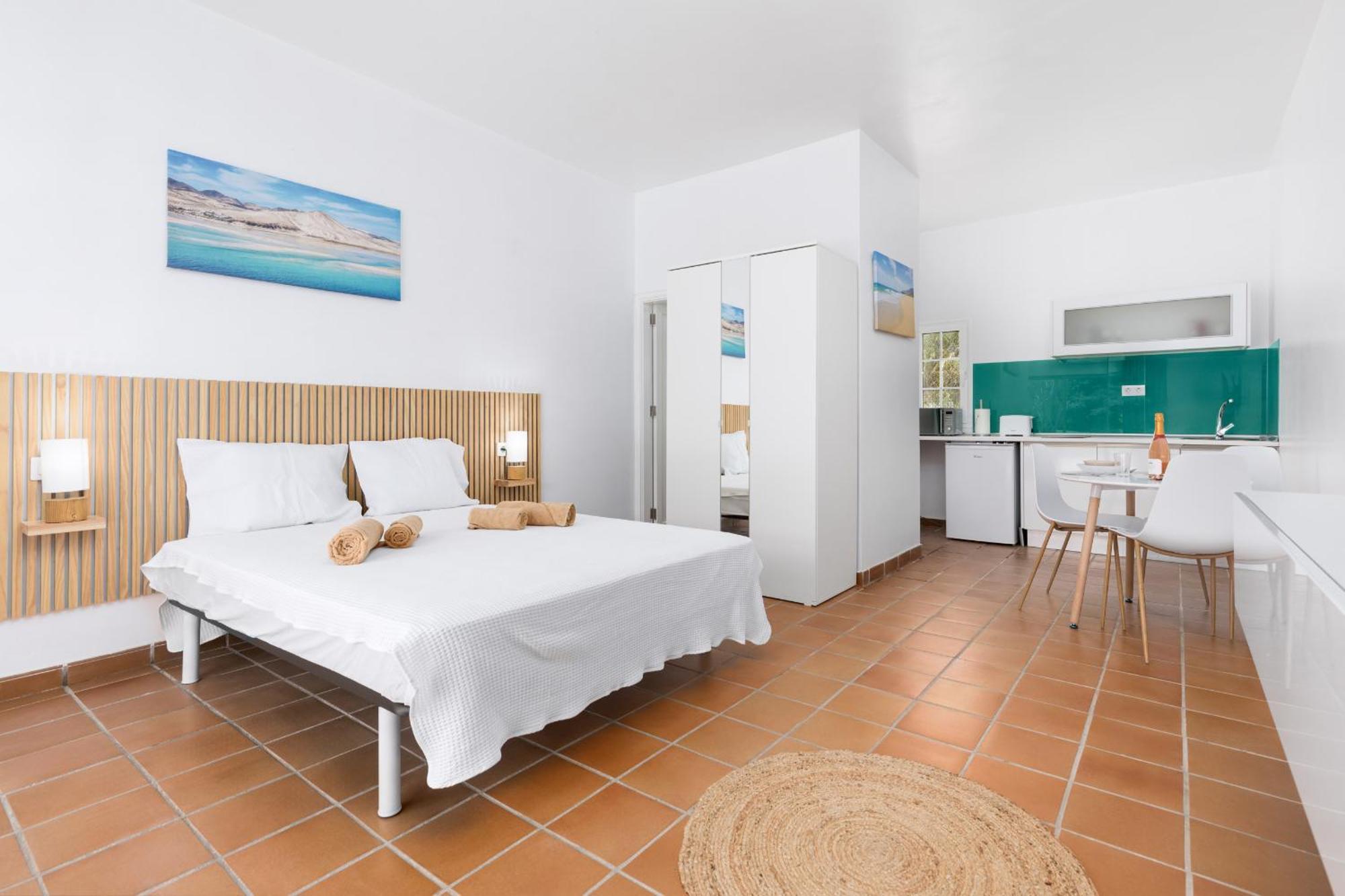 Flor De Hibisco Deluxe Apartments Pájara Eksteriør billede
